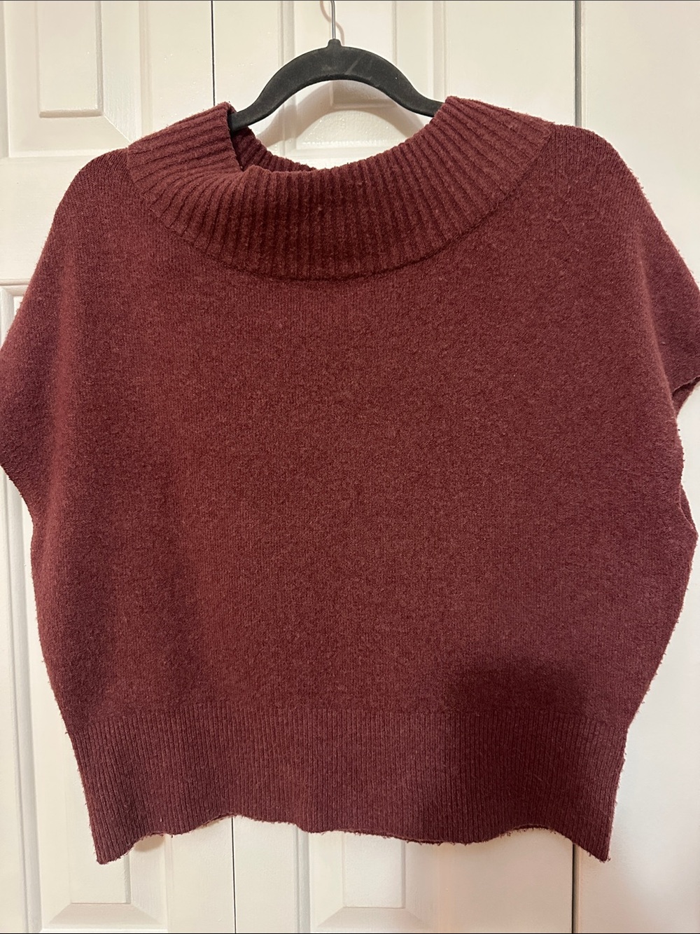 Express Burgundy Cowl Neck Sweater Size Small Like New